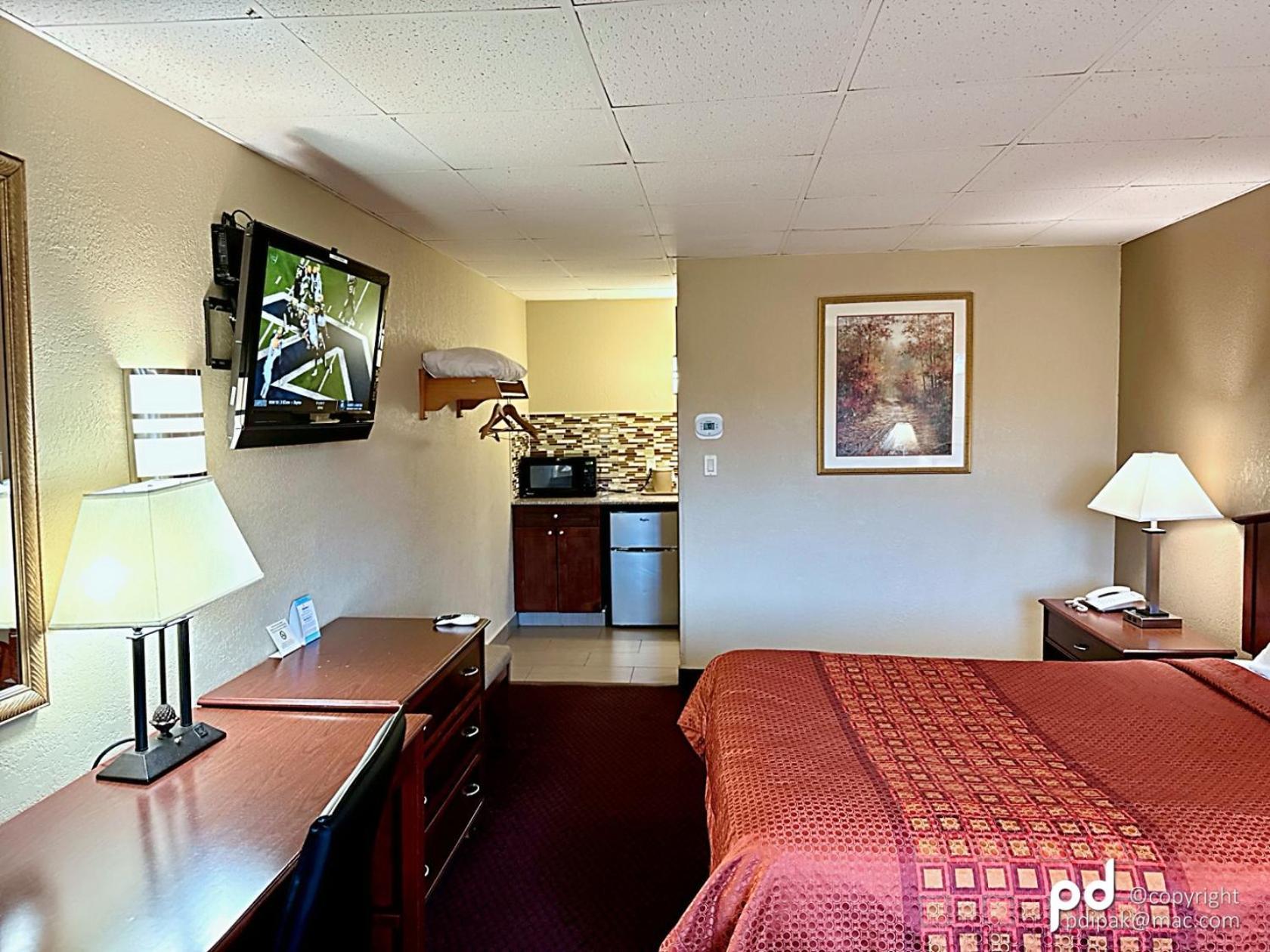 Travel Inn & Suites Flemington Exterior photo